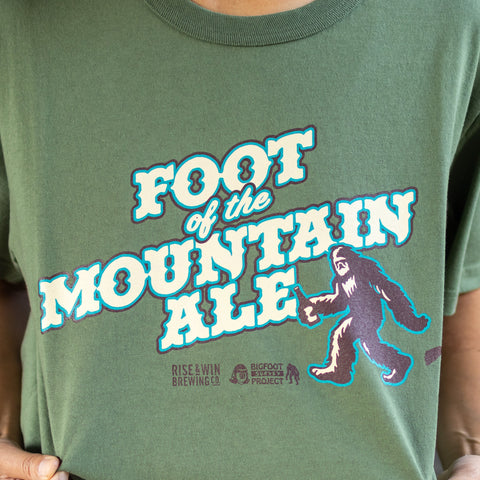 【コラボ】【数量限定】「FOOT OF THE MOUNTAIN ALE Tee」/ Tシャツ