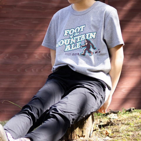 【コラボ】【数量限定】「FOOT OF THE MOUNTAIN ALE Tee」/ Tシャツ