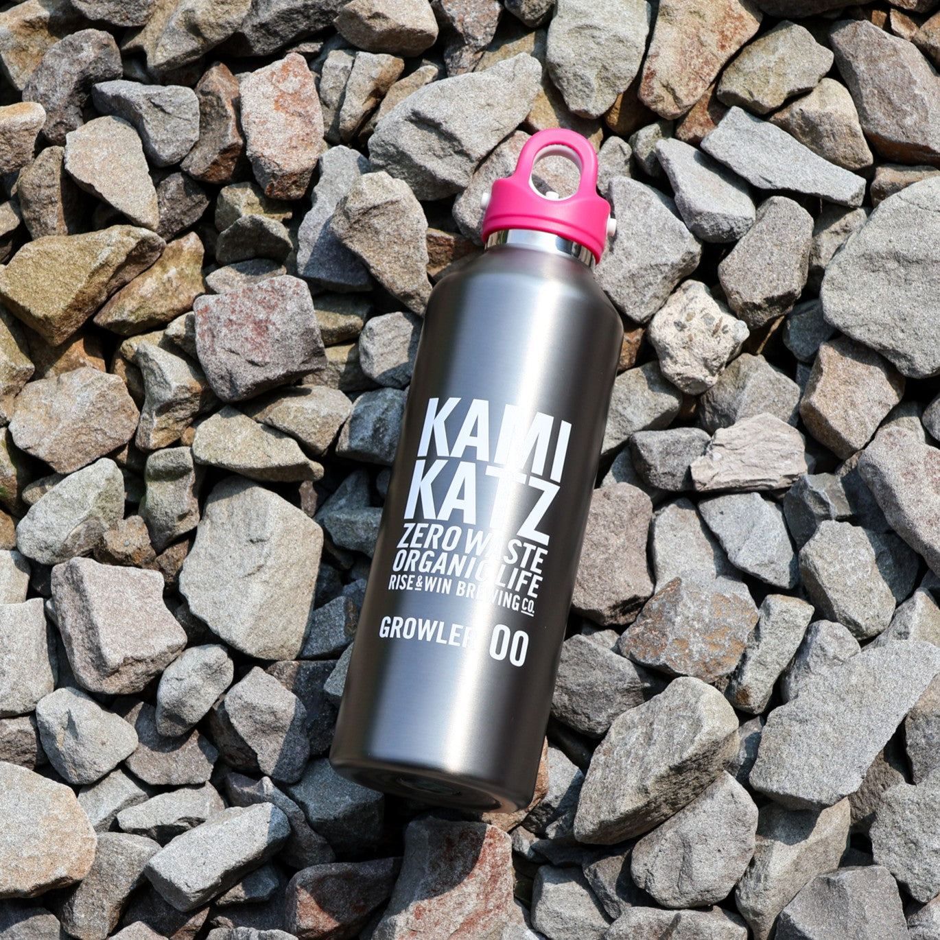 RISE & WINオリジナルグラウラーボトル / REVOMAX真空断熱ボトル